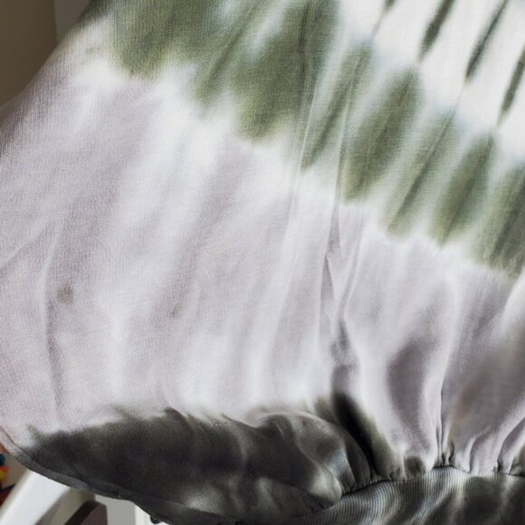 Young Fabulous & Broke Tie Dye Sweatshirt Size XS - Picture 5 of 8